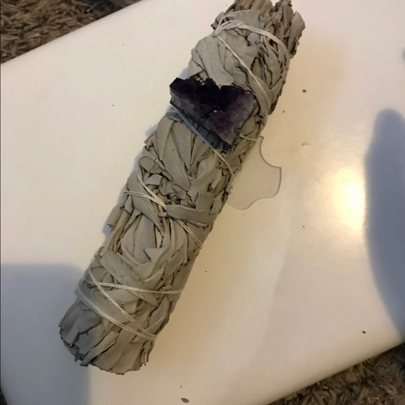 Amethyst Crystals and sage - Picture 5 of 5